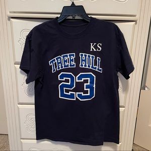 One Tree Hill 23 T-Shirt- M